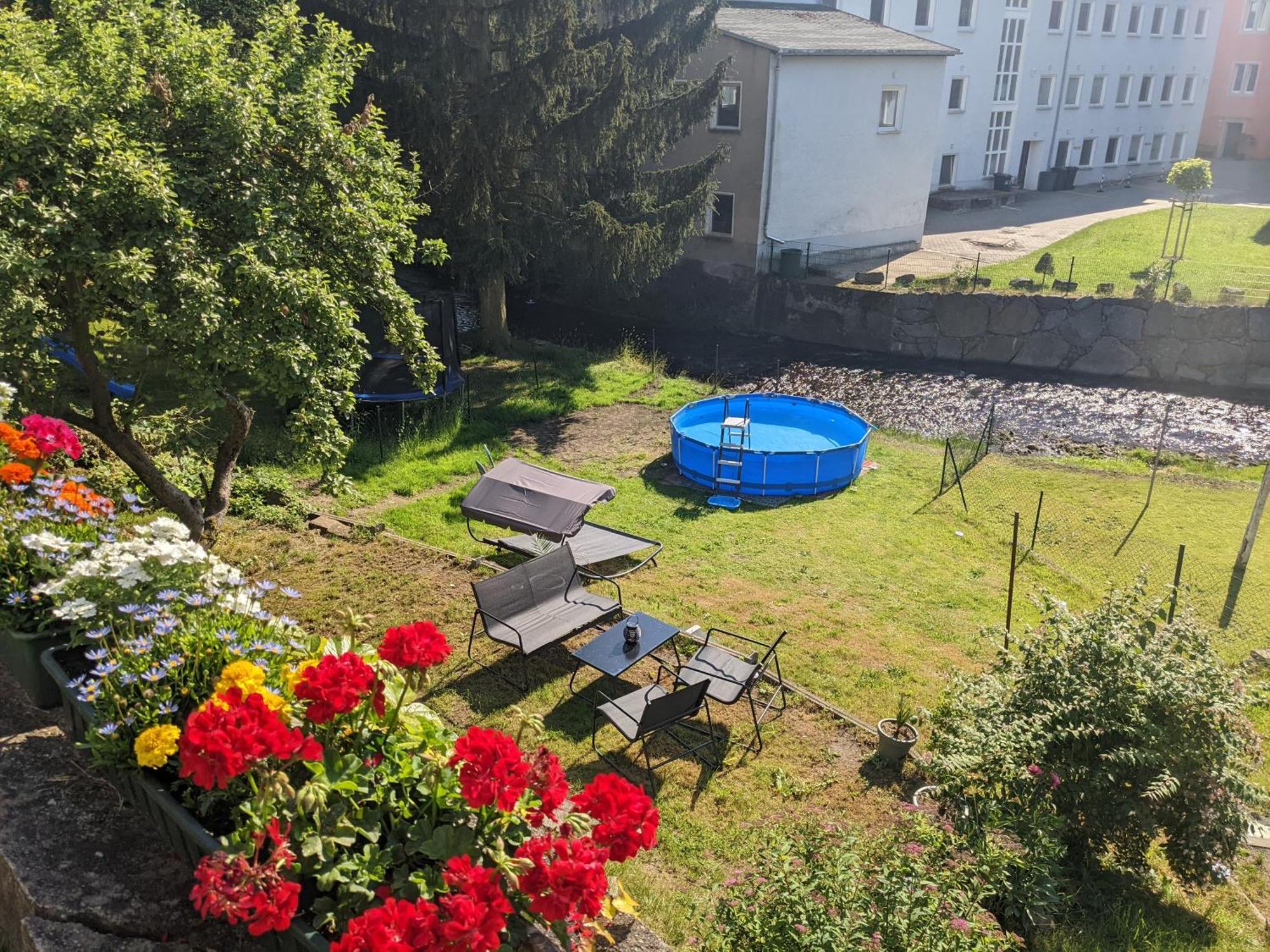 Hw4B - Urlaubsmagie - Zentral Mit Gemeinschaftsgarten, -Pool, -Sauna & Whirlpool Sebnitz Extérieur photo