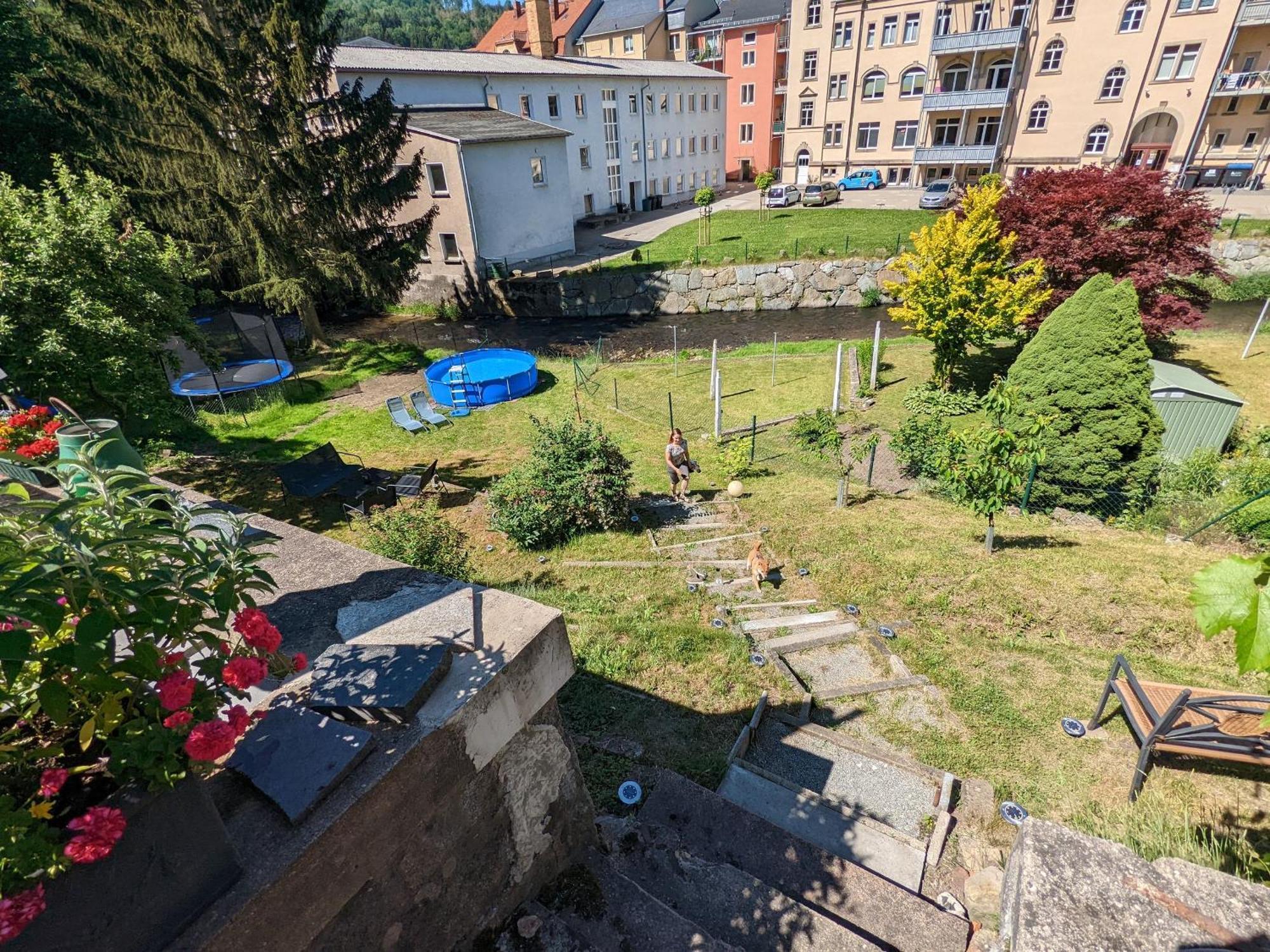 Hw4B - Urlaubsmagie - Zentral Mit Gemeinschaftsgarten, -Pool, -Sauna & Whirlpool Sebnitz Extérieur photo